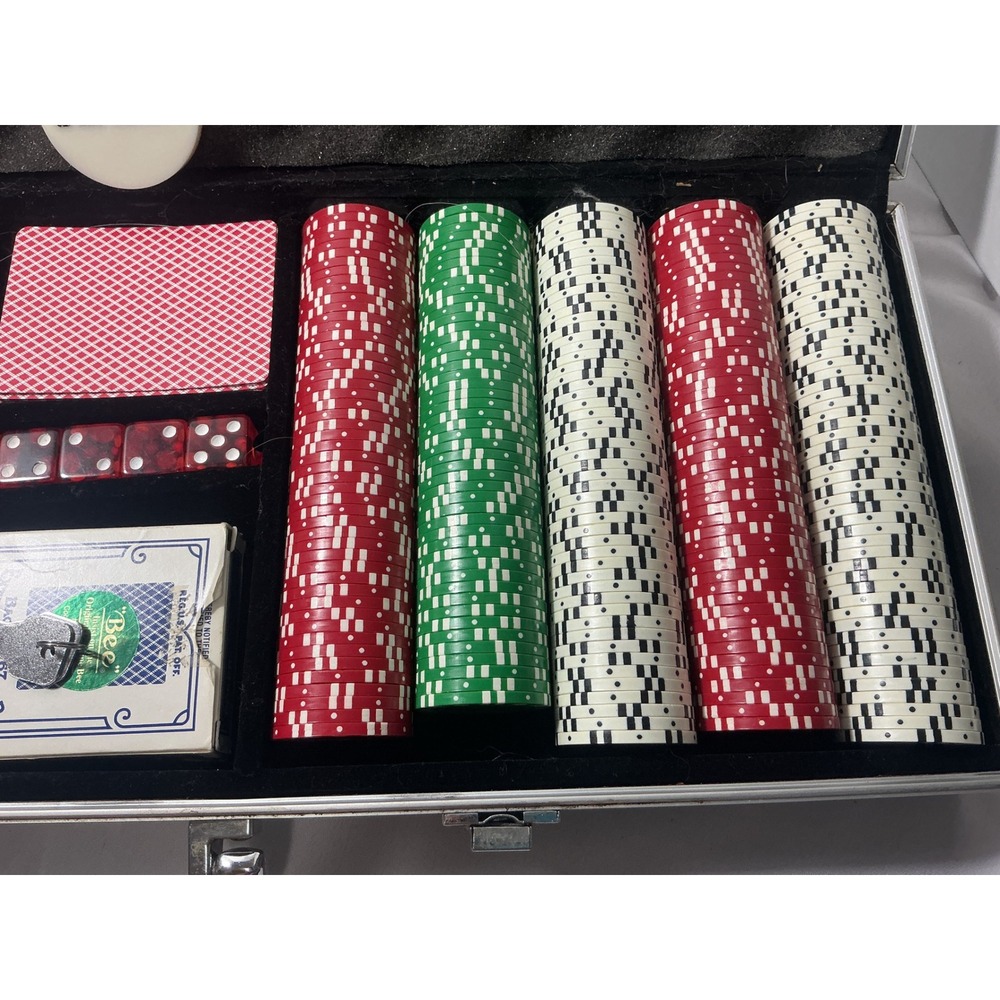 Used Piece Poker Chip Set with Aluminum Case Bee Playing Cards Dice Dealer Butto - Picture 8 of 11